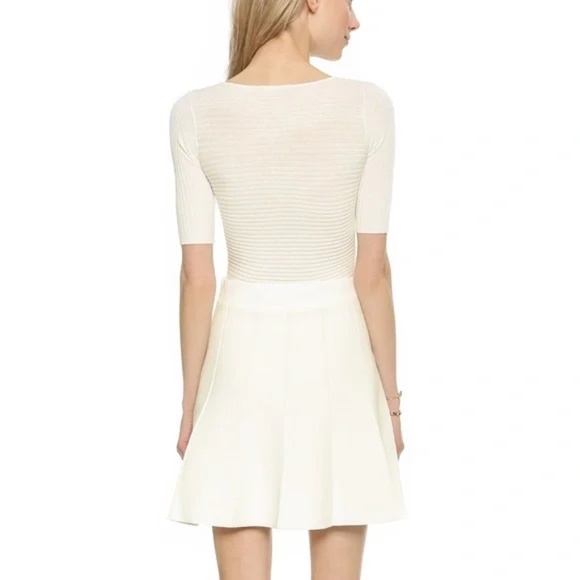 New Club Monaco Parvana White Wrap Knit Dress SZ S - Picture 3 of 7
